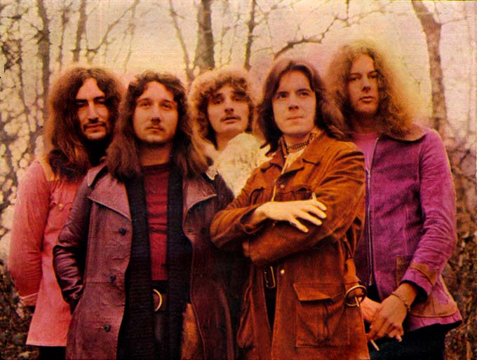 URIAH HEEP 1970: KEN HENSLEY - MICK BOX - DAVID BYRON - IAIN CLARK - PAUL NEWTON